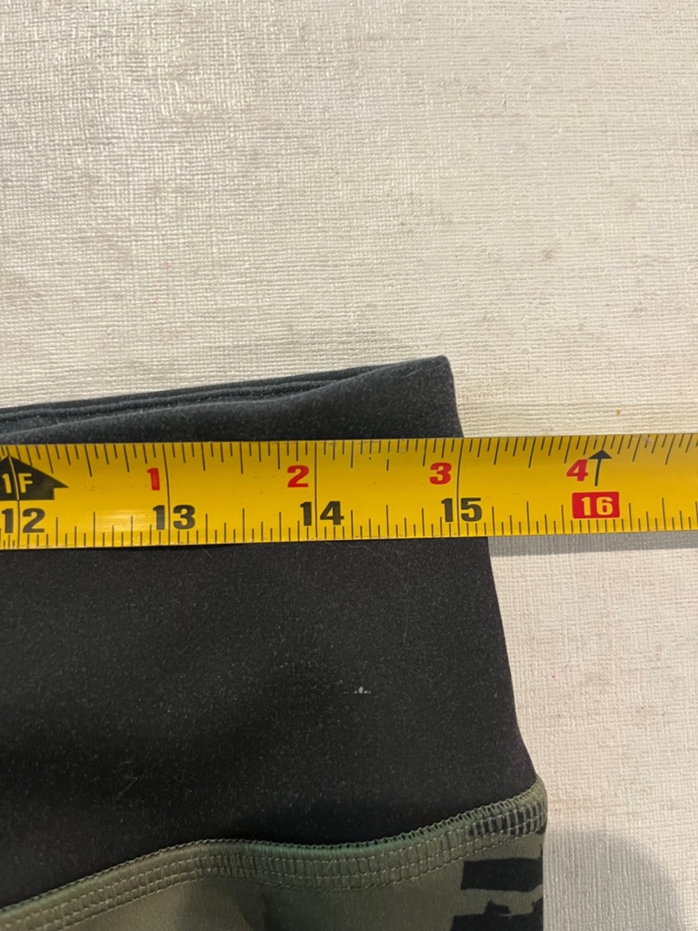 Reebok’s Black and Olive 2019 CrossFit Games Graphic Leggings. GUC! - Picture 5 of 7
